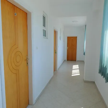 Eden Sarande
